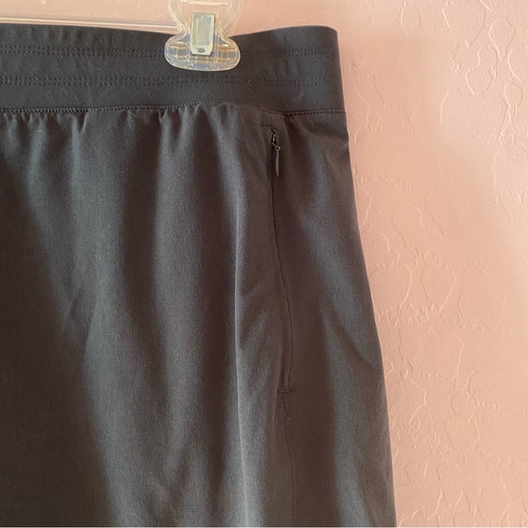 Kuhl Freeflex Skort- Woman’s Koal size L. - Picture 5 of 8